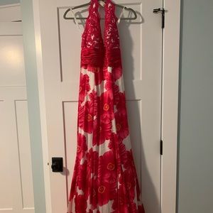 Jovani Size 4 Floral and Lace Prom or Formal Gown